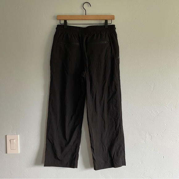 Athleta Trekkie Straight Crop Pants - Picture 10 of 11